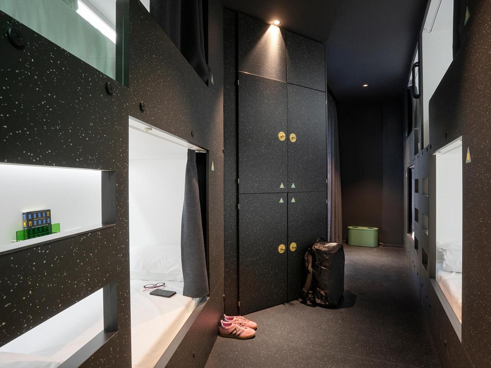 Amistat City Hostel Barcelona Luaran gambar